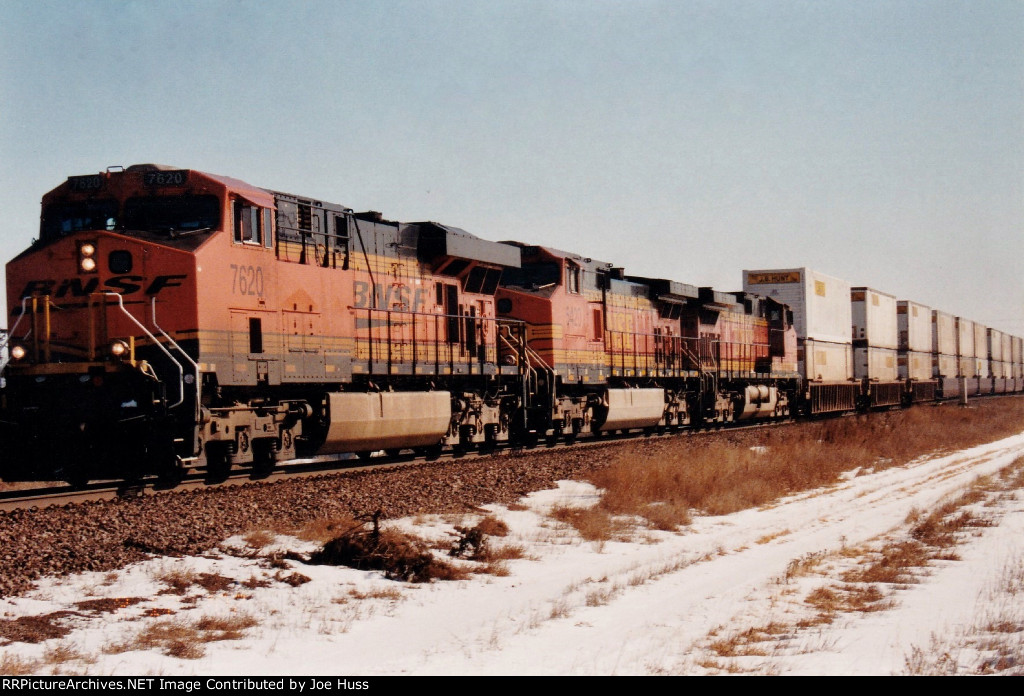 BNSF 7620 West